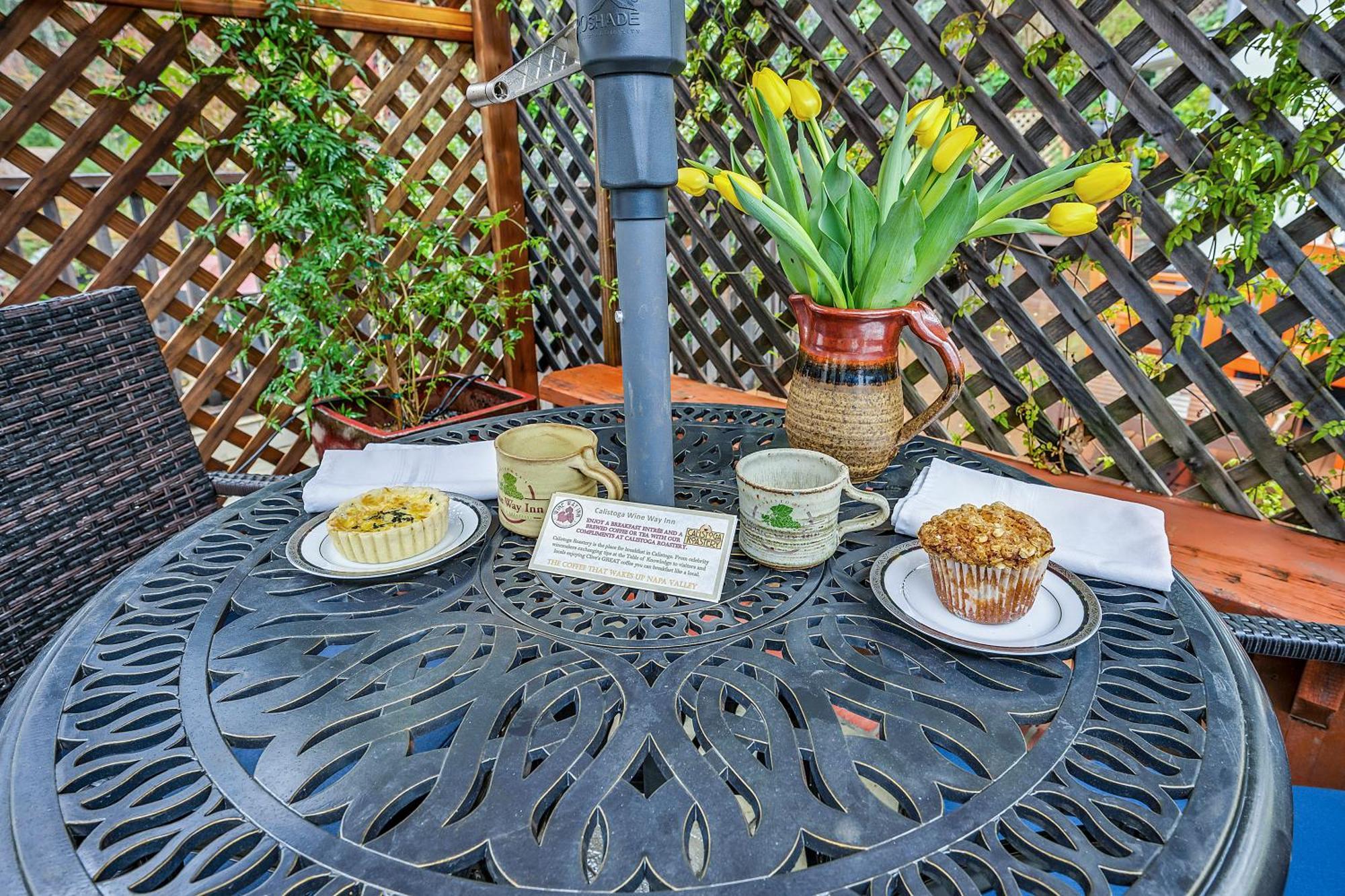 Calistoga Wine Way Inn Екстериор снимка