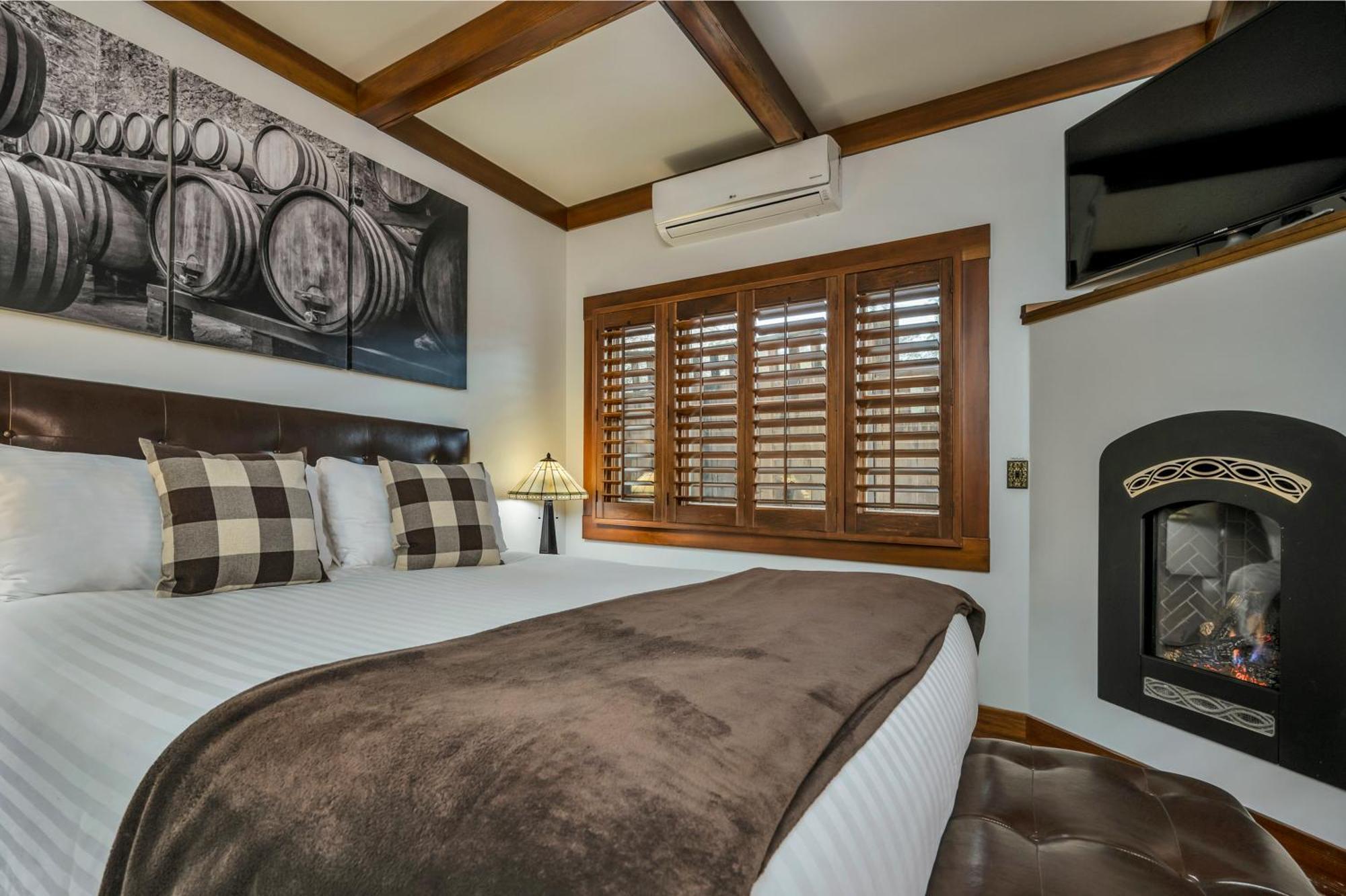 Calistoga Wine Way Inn Екстериор снимка