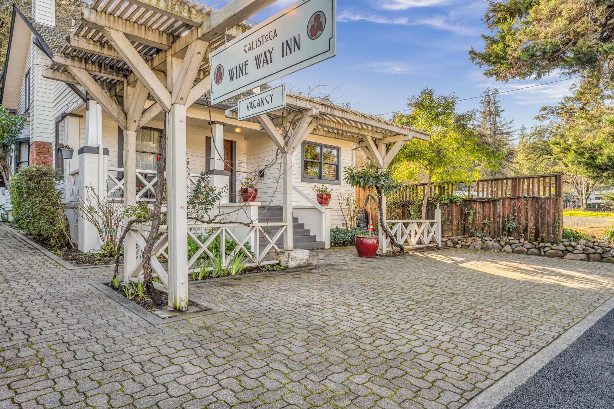 Calistoga Wine Way Inn Екстериор снимка