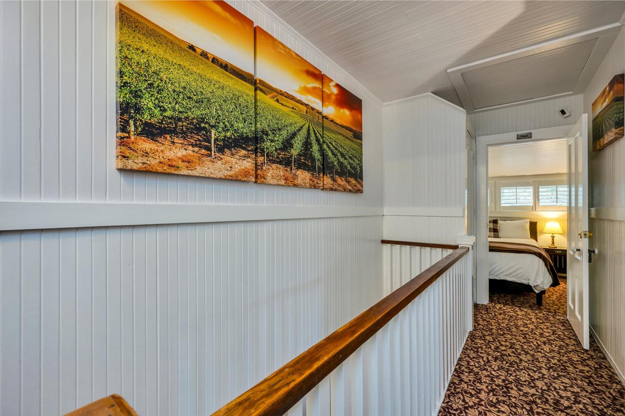 Calistoga Wine Way Inn Екстериор снимка