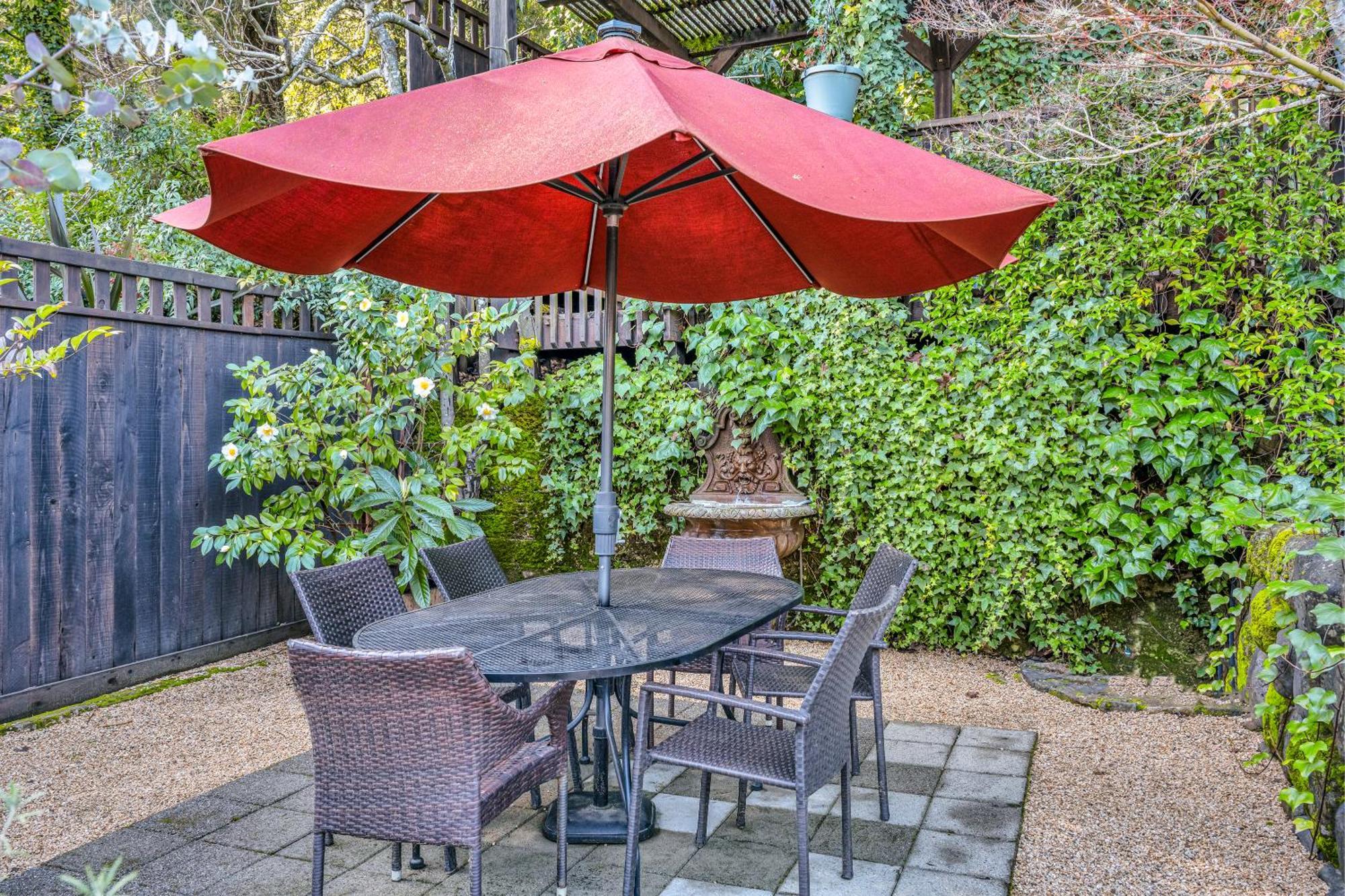Calistoga Wine Way Inn Екстериор снимка